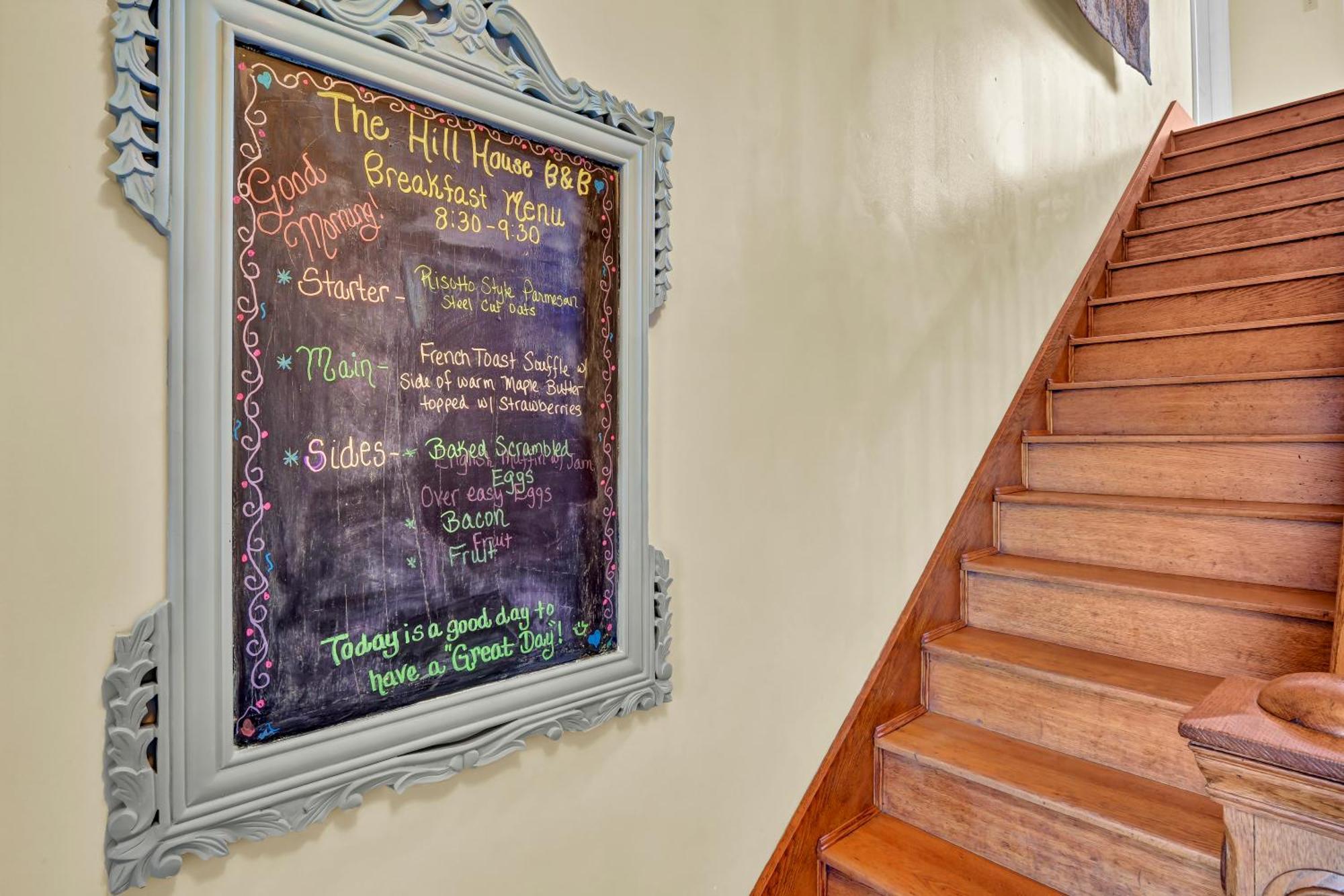 Hill House Bed And Breakfast Loretto Екстер'єр фото